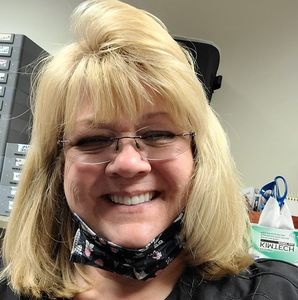 Meet your Posher, Pamela